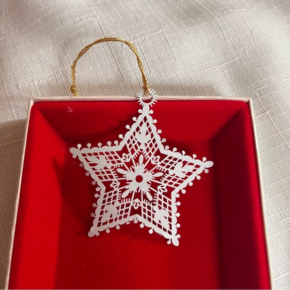 Winterlace Star ornament by Tamerlane in box. Vintage made in the USA - Picture 3 of 6